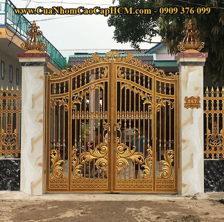 cổng biệt thự BG-061 màu nâu nhũ đồng