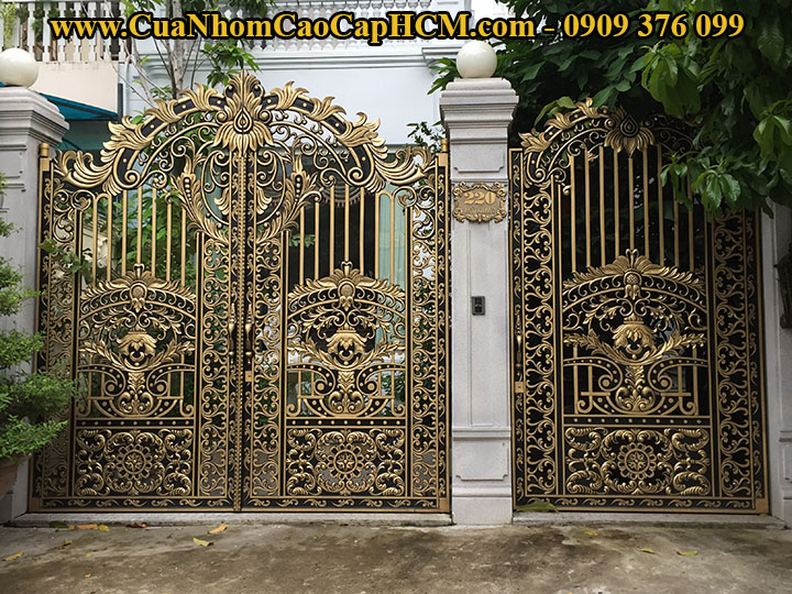 cổng hoa lá tại Phú Mỹ Hưng