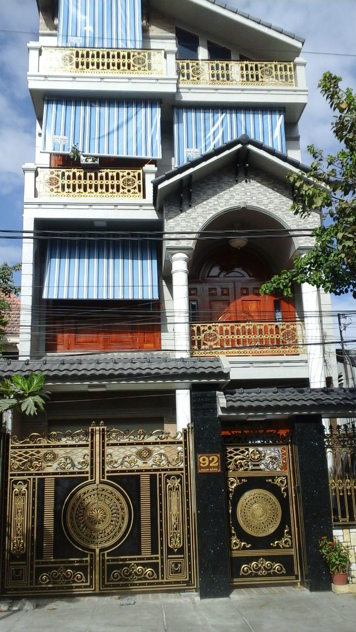 Công trình cổng nhôm đúc hợp kim Vũng Tàu