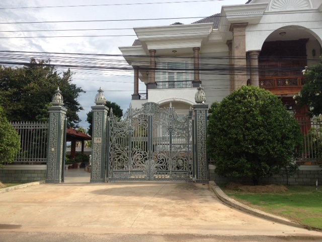 Công trình cổng nhôm đúc hợp kim Tây Ninh