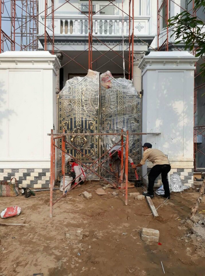 Công trình cổng nhôm đúc hợp kim huyện Nhà Bè